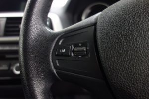 Used_2019_WHITE_BMW_1-SERIES_2