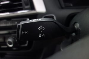 Used_2019_WHITE_BMW_1-SERIES_2
