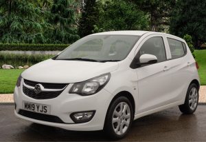 Used 2019 WHITE VAUXHALL VIVA Hatchback 1.0 SE 5d 72 BHP (reg. 2019-04-30) for sale in Stockport