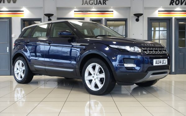 Used 2014 BLUE LAND ROVER RANGE ROVER EVOQUE Estate 2.2 SD4 PURE TECH 5d AUTO 190 BHP (reg. 2014-03-01) for sale in Wilmslow