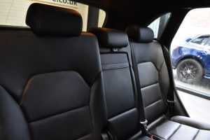 Used_2015_BLACK_MERCEDES-BENZ_B-CLASS_2