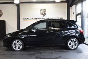 Used_2015_BLACK_MERCEDES-BENZ_B-CLASS_2