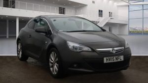 Used 2015 GREY VAUXHALL ASTRA GTC Hatchback 1.4 SRI S/S 3d 118 BHP (reg. 2015-03-24) for sale in Stockport