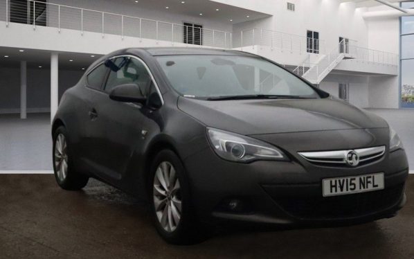 Used 2015 GREY VAUXHALL ASTRA GTC Hatchback 1.4 SRI S/S 3d 118 BHP (reg. 2015-03-24) for sale in Stockport