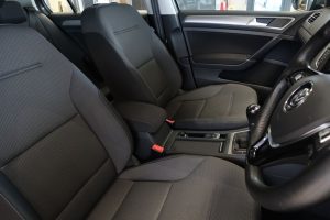 Used_2015_GREY_VOLKSWAGEN_GOLF_1