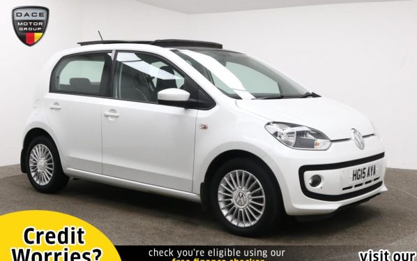 Used 2015 WHITE VOLKSWAGEN UP Hatchback 1.0 HIGH UP 5d AUTO 74 BHP (reg. 2015-05-29) for sale in Manchester