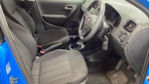 Used_2016_BLUE_VOLKSWAGEN_POLO_1