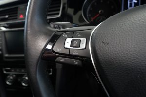 Used_2016_GREY_VOLKSWAGEN_GOLF_1
