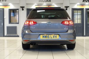 Used_2016_GREY_VOLKSWAGEN_GOLF_1