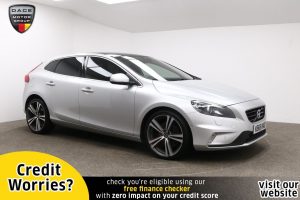 Used 2016 SILVER VOLVO V40 Hatchback 2.0 D4 R-DESIGN LUX NAV 5d 188 BHP (reg. 2016-01-29) for sale in Manchester