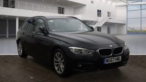 Used 2017 BLACK BMW 3 SERIES Estate 2.0 318D SE TOURING 5DR AUTO 148 BHP (reg. 2017-11-16) for sale in Altrincham