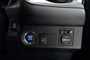 Used_2017_BLUE_TOYOTA_RAV4_2