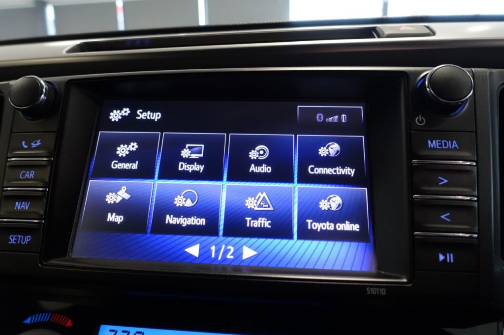 Used_2017_BLUE_TOYOTA_RAV4_2