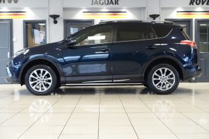 Used_2017_BLUE_TOYOTA_RAV4_2