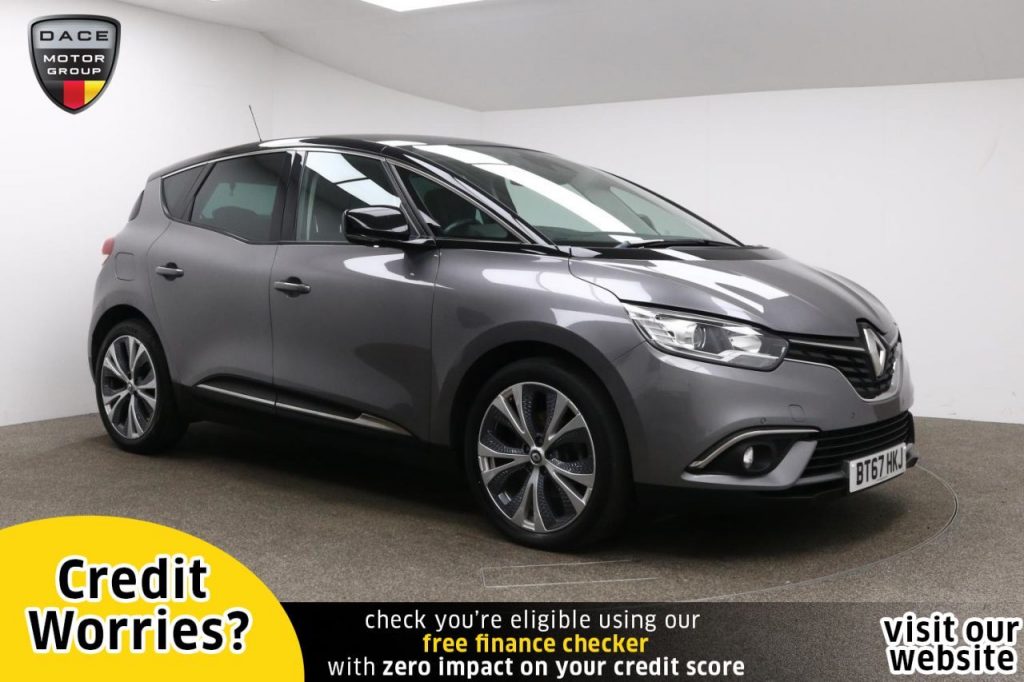 Used 2017 GREY RENAULT SCENIC MPV 1.2 DYNAMIQUE S NAV TCE 5d 129 BHP (reg. 2017-11-15) for sale in Manchester