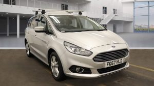 Used 2017 SILVER FORD S-MAX MPV 2.0 TITANIUM TDCI 5d 148 BHP (reg. 2017-10-23) for sale in Stockport
