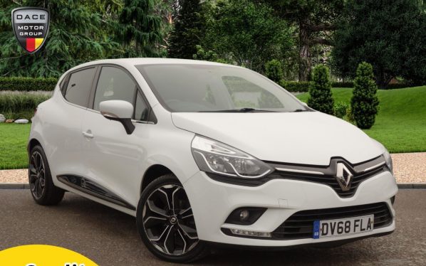 Used 2018 WHITE RENAULT CLIO Hatchback 1.5 ICONIC DCI 5d 89 BHP (reg. 2018-12-03) for sale in Stockport