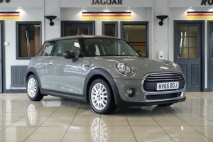 Used 2015 GREY MINI HATCH ONE Hatchback 1.2 ONE 3d 101 BHP (reg. 2015-09-02) for sale in Wilmslow