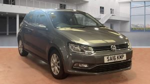 Used 2016 GREY VOLKSWAGEN POLO Hatchback 1.0 MATCH 3DR 60 BHP (reg. 2016-08-19) for sale in Altrincham