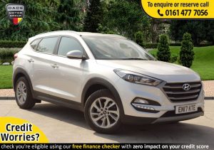 Used 2017 SILVER HYUNDAI TUCSON 4x4 2.0 CRDI SE NAV 5d 134 BHP (reg. 2017-06-19) for sale in Stockport