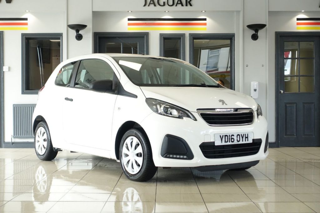 Used 2016 WHITE PEUGEOT 108 Hatchback 1.0 ACCESS 3d 68 BHP (reg. 2016-03-31) for sale in Wilmslow