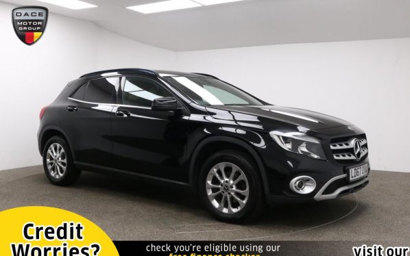 Used 2017 BLACK MERCEDES-BENZ GLA-CLASS SUV 2.1 GLA 200 D SE EXECUTIVE 5d AUTO 134 BHP (reg. 2017-10-27) for sale in Manchester