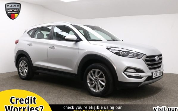 Used 2017 SILVER HYUNDAI TUCSON SUV 1.6 GDI SE BLUE DRIVE 5d 130 BHP (reg. 2017-09-12) for sale in Manchester