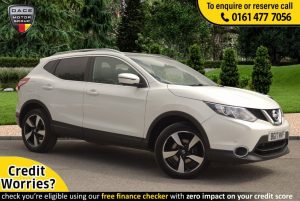 Used 2017 WHITE NISSAN QASHQAI Hatchback 1.5 N-VISION DCI 5d 108 BHP (reg. 2017-03-31) for sale in Stockport