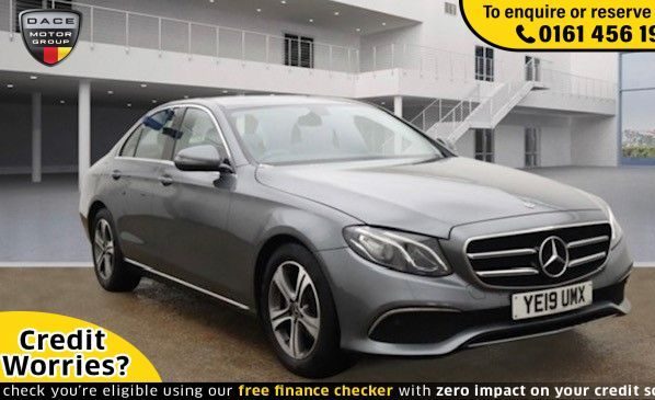 Used 2019 GREY MERCEDES-BENZ E-CLASS Saloon 2.0 E 220 D SE 4d AUTO 192 BHP (reg. 2019-03-29) for sale in Wilmslow
