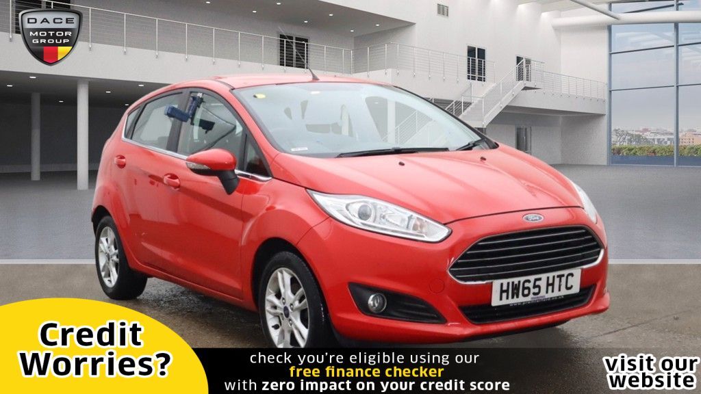 Used 2015 RED FORD FIESTA Hatchback 1.2 ZETEC 5d 81 BHP (reg. 2015-12-04) for sale in Manchester