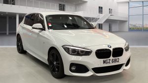 Used 2019 WHITE BMW 1 SERIES Hatchback 1.5 116D M SPORT SHADOW EDITION 5DR 114 BHP (reg. 2019-02-26) for sale in Altrincham