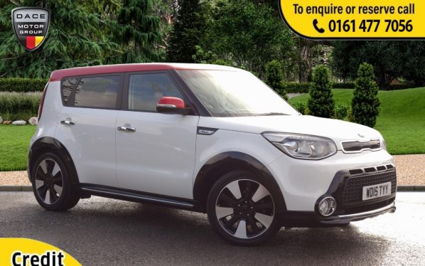 Used 2015 WHITE KIA SOUL Hatchback 1.6 CRDI MIXX 5d AUTO 126 BHP (reg. 2015-07-29) for sale in Stockport