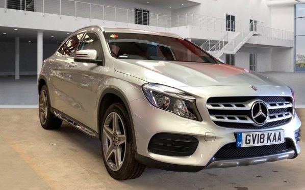 Used 2018 SILVER MERCEDES-BENZ GLA-CLASS Estate 2.1 GLA 200 D AMG LINE 5d AUTO 134 BHP (reg. 2018-06-15) for sale in Stockport