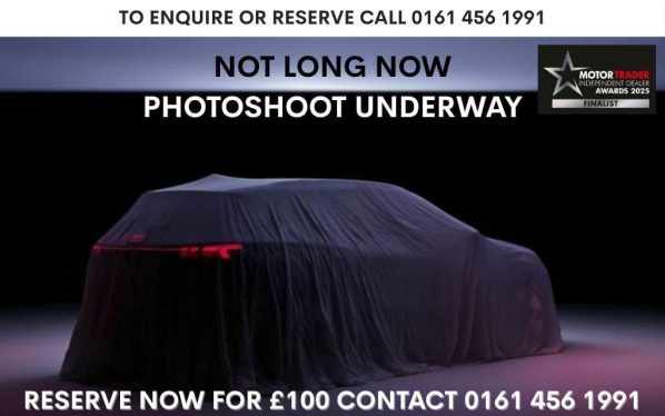 Used 2014 GREY RENAULT CAPTUR SUV 0.9 TCe ENERGY Dynamique S MediaNav SUV 5dr Petrol Manual Euro 5 (s/s) (90 ps) (reg. 2014-05-09) for sale in Wilmslow