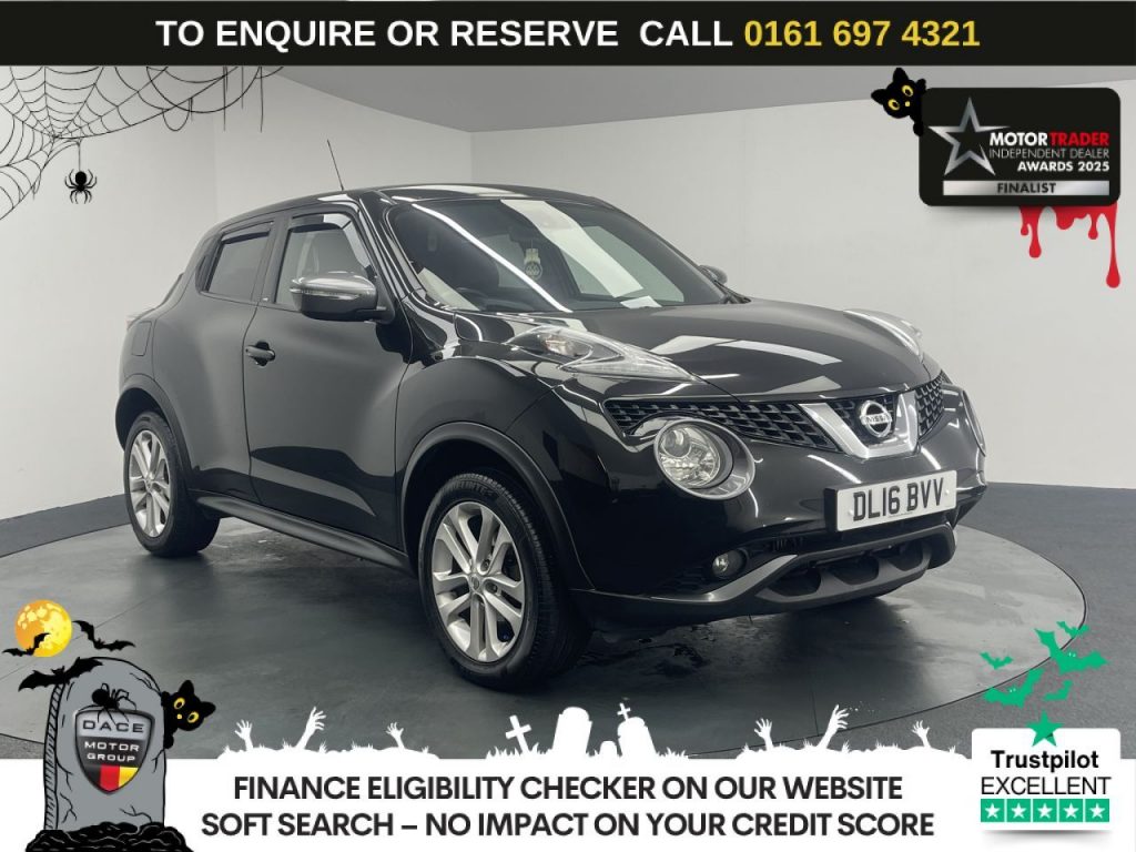Used 2016 BLACK NISSAN JUKE SUV 1.5 dCi N-Connecta SUV 5dr Diesel Manual Euro 6 (s/s) (110 ps) (reg. 2016-05-13) for sale in Manchester