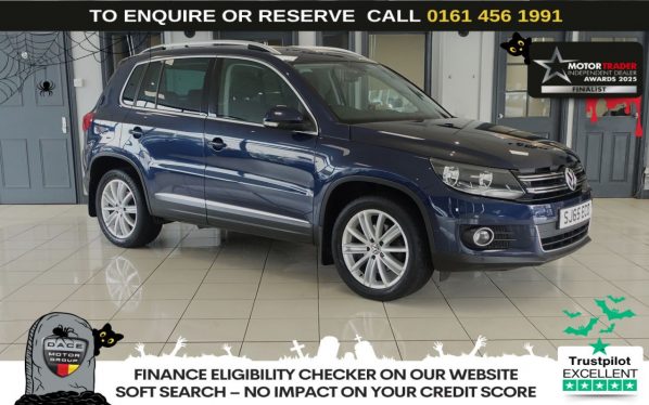 Used 2016 BLUE VOLKSWAGEN TIGUAN SUV 2.0 TDI BlueMotion Tech Match Edition SUV 5dr Diesel Manual 4WD Euro 6 (s/s) (150 ps) (reg. 2016-01-29) for sale in Wilmslow