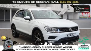 Used 2016 WHITE VOLKSWAGEN TIGUAN SUV 2.0 TDI BlueMotion Tech SE SUV 5dr Diesel DSG Euro 6 (s/s) (150 ps) (reg. 2016-09-01) for sale in Manchester