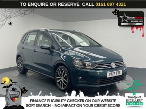 Used 2017 GREEN VOLKSWAGEN GOLF SV MPV 1.4 TSI BlueMotion Tech SE MPV 5dr Petrol DSG Euro 6 (s/s) (125 ps) (reg. 2017-06-30) for sale in Manchester