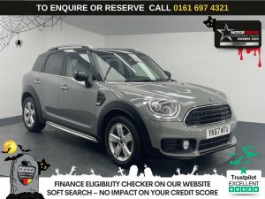 Used 2017 GREY MINI COUNTRYMAN SUV 2.0 Cooper D SUV 5dr Diesel Auto Euro 6 (s/s) (150 ps) (reg. 2017-09-06) for sale in Manchester