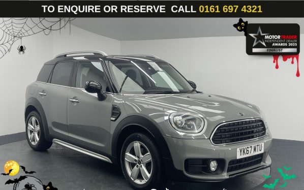 Used 2017 GREY MINI COUNTRYMAN SUV 2.0 Cooper D SUV 5dr Diesel Auto Euro 6 (s/s) (150 ps) (reg. 2017-09-06) for sale in Manchester