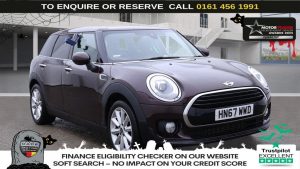 Used 2017 RED MINI CLUBMAN Estate 1.5 Cooper Estate 6dr Petrol Auto Euro 6 (s/s) (136 ps) (reg. 2017-12-28) for sale in Wilmslow