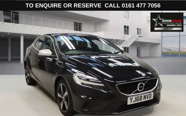 Used 2018 BLACK VOLVO V40 Hatchback 2.0 T2 GPF R-Design Nav Plus Hatchback 5dr Petrol Manual Euro 6 (s/s) (122 ps) (reg. 2018-10-11) for sale in Stockport