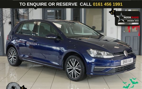 Used 2018 BLUE VOLKSWAGEN GOLF Hatchback 1.0 TSI SE Hatchback 5dr Petrol DSG Euro 6 (s/s) (110 bhp) (reg. 2018-03-09) for sale in Wilmslow