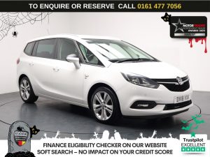 Used 2018 WHITE VAUXHALL ZAFIRA TOURER MPV 1.4i Turbo SRi Nav MPV 5dr Petrol Manual Euro 6 (140 ps) (reg. 2018-06-30) for sale in Stockport