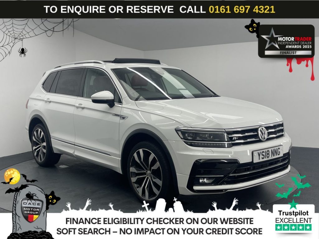 Used 2018 WHITE VOLKSWAGEN TIGUAN ALLSPACE SUV 2.0 TSI R-Line SUV 5dr Petrol DSG 4Motion Euro 6 (s/s) (180 ps) (reg. 2018-06-11) for sale in Manchester