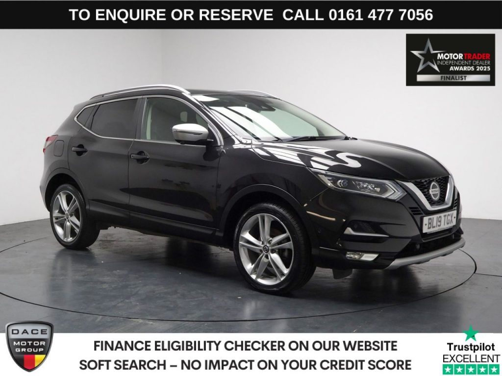 Used 2019 BLACK NISSAN QASHQAI SUV 1.3 DIG-T N-Motion SUV 5dr Petrol Manual Euro 6 (s/s) (140 ps) (reg. 2019-06-26) for sale in Stockport