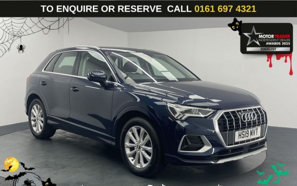Used 2019 BLUE AUDI Q3 SUV 1.5 TFSI CoD 35 Sport SUV 5dr Petrol Manual Euro 6 (s/s) (150 ps) (reg. 2019-04-30) for sale in Manchester