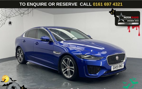 Used 2019 BLUE JAGUAR XE Saloon 2.0 P250i R-Dynamic SE Saloon 4dr Petrol Auto Euro 6 (s/s) (250 ps) (reg. 2019-07-19) for sale in Manchester