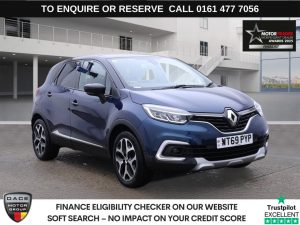 Used 2019 BLUE RENAULT CAPTUR SUV 1.3 TCe ENERGY GT Line SUV 5dr Petrol Manual Euro 6 (s/s) (130 ps) (reg. 2019-09-07) for sale in Stockport