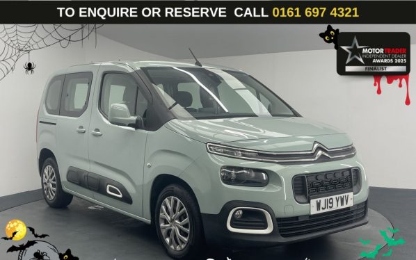 Used 2019 GREEN CITROEN BERLINGO MPV 1.2 PureTech Feel M MPV 5dr Petrol Manual Euro 6 (s/s) (110 ps) (reg. 2019-03-29) for sale in Manchester